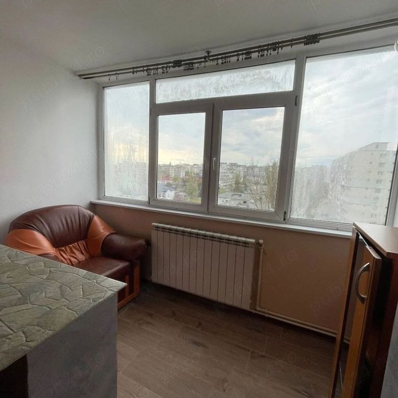 De inchiriat apartament 2 camere Micro 20, zona Hotel Magnus, 350 euro