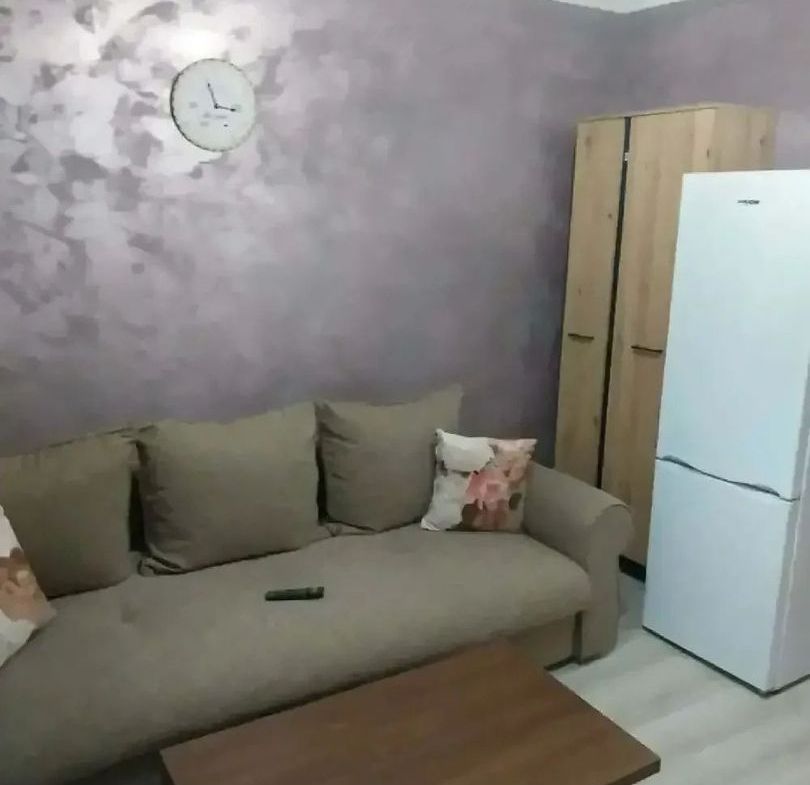 De inchiriat garsoniera micro 40, parter, 1000 lei