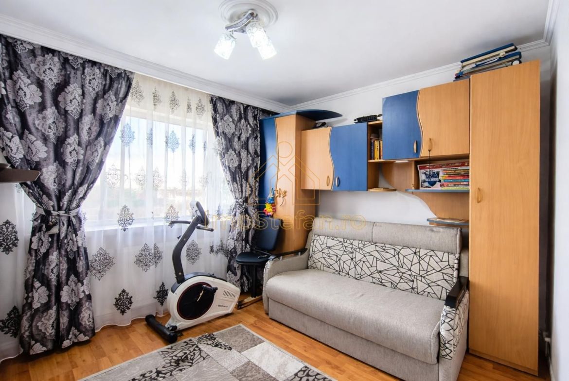 LOC DE PARCARE INCLUS Apartament 2 Camere Poarta 6 Lângă Liceul Blaga