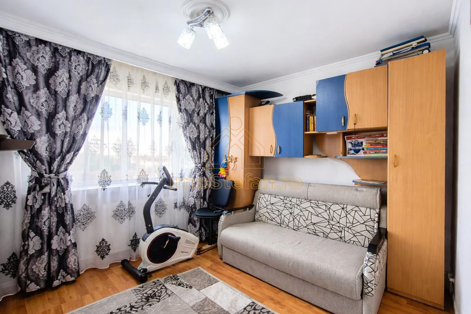 LOC DE PARCARE INCLUS Apartament 2 Camere Poarta 6 Lângă Liceul Blaga