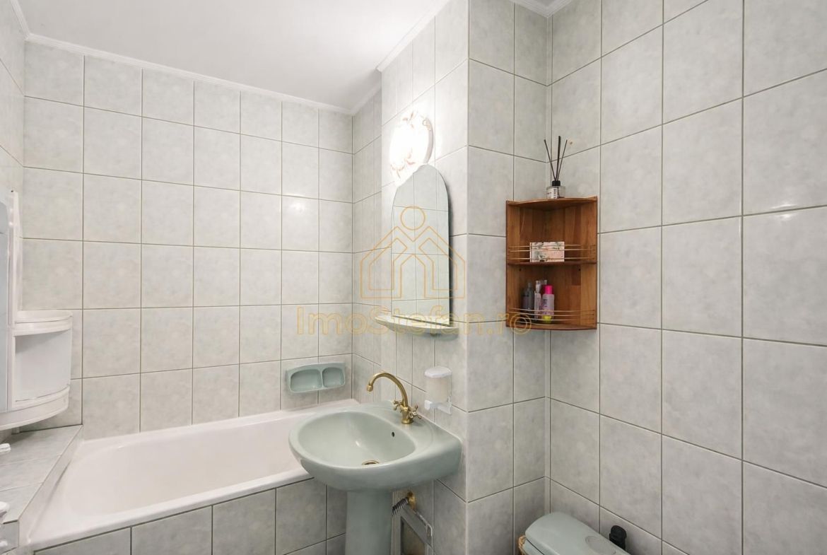 LOC DE PARCARE INCLUS Apartament 2 Camere Poarta 6 Lângă Liceul Blaga