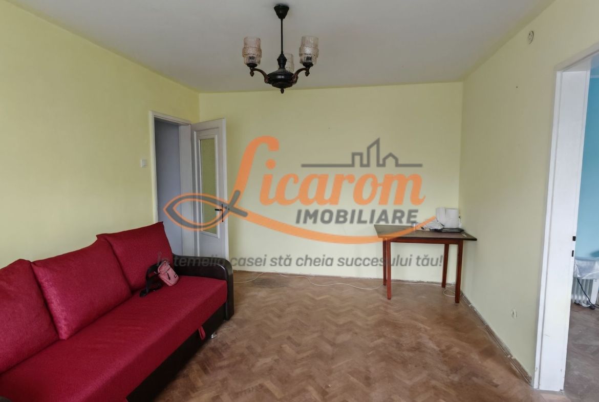 OFERTA!! Apartament 2 camere Uranus chiar langa Piata Astra