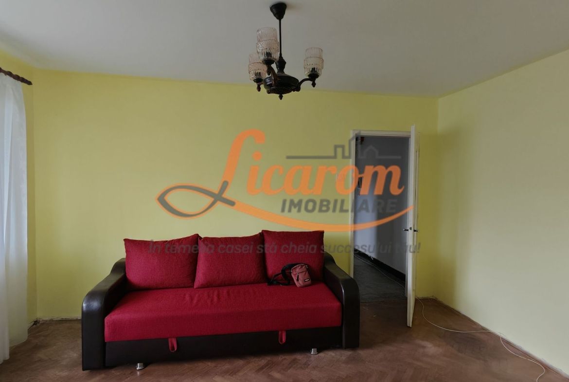 OFERTA!! Apartament 2 camere Uranus chiar langa Piata Astra