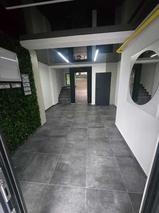 De vanzare aparatament cu o camera, bloc nou, Micro 17, etaj 3, 69.000 Euro