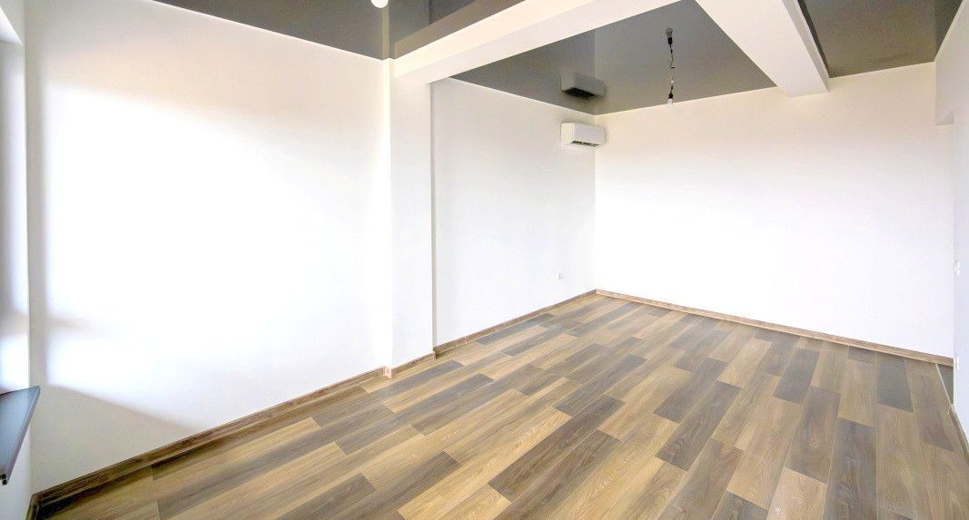 De vanzare aparatament cu o camera, bloc nou, Micro 17, etaj 3, 69.000 Euro