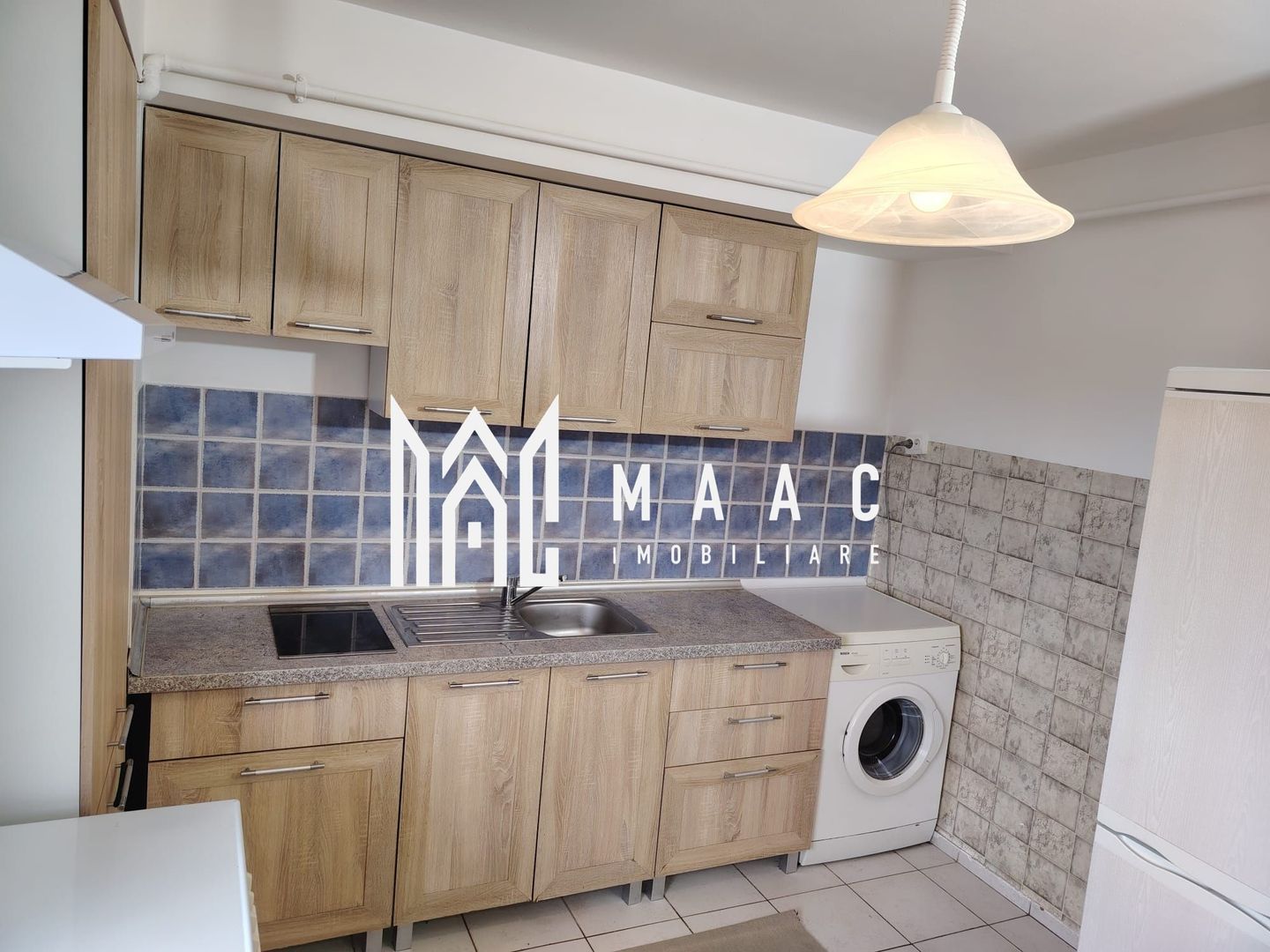 Apartament cu 2 camere | Etaj 3 | Balcon | Trei Stejari Apartament cu 2 camere | Etaj 3 | Balcon | Trei Stejari