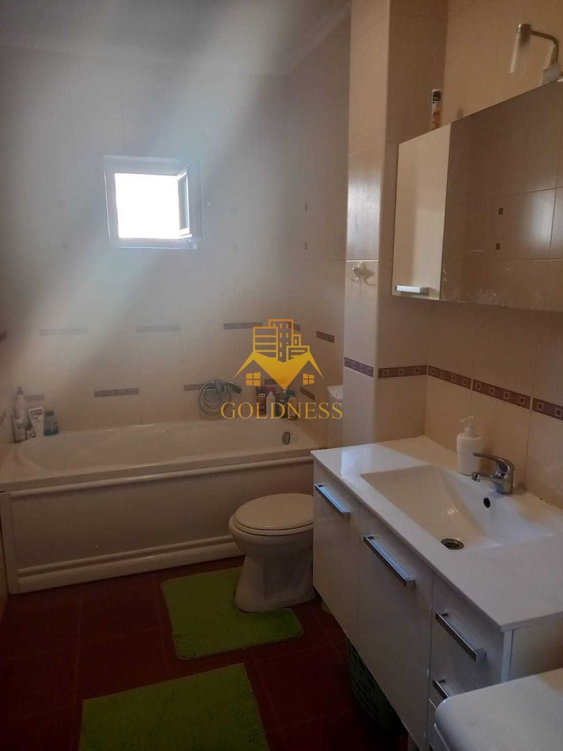 2 camere decomandate, terasa, parcare, Zona Piata Marasti, Mega Image