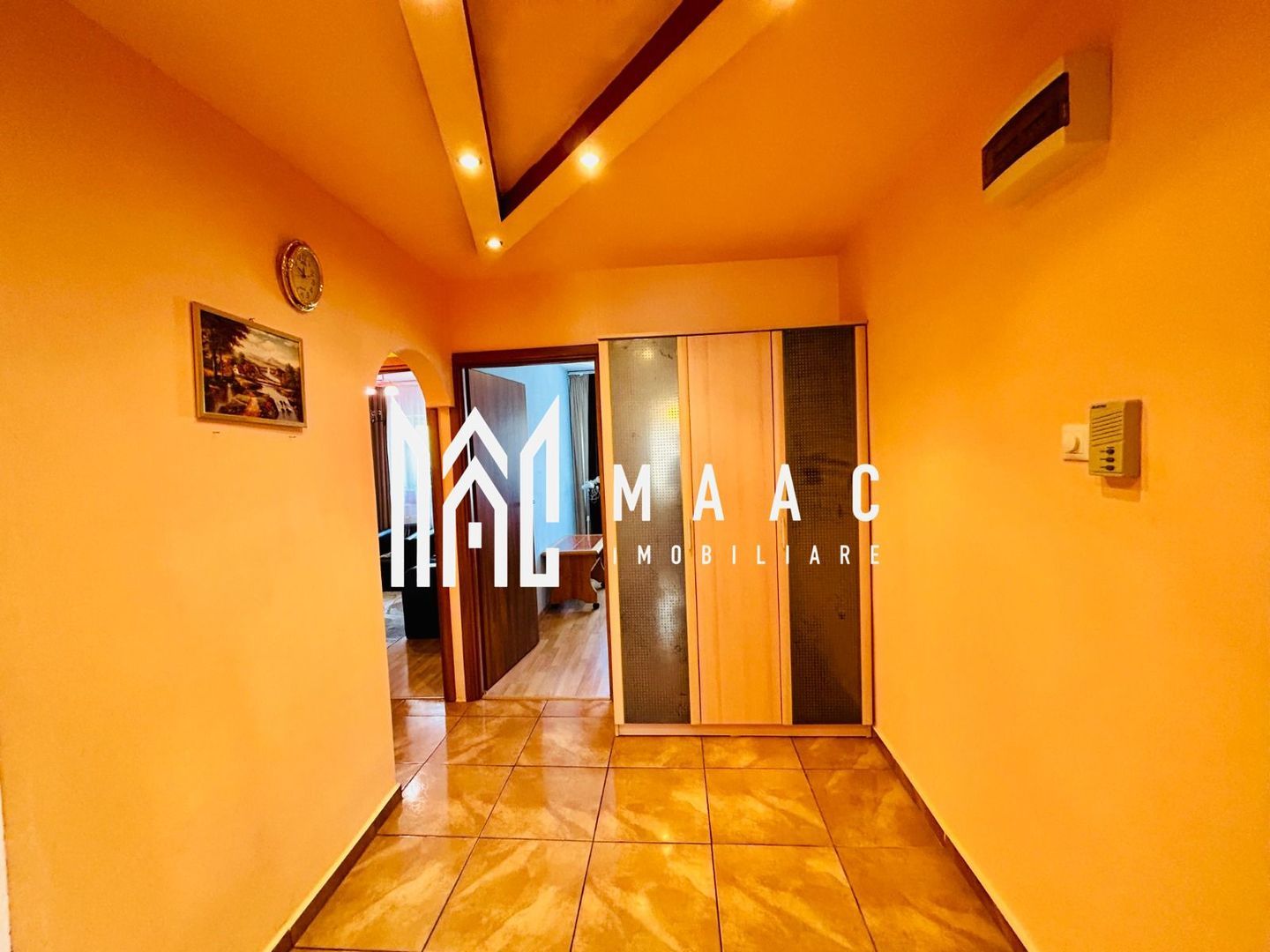 Apartament 3 camere Sibiu | Hipodrom 4 | etaj 2, balcon