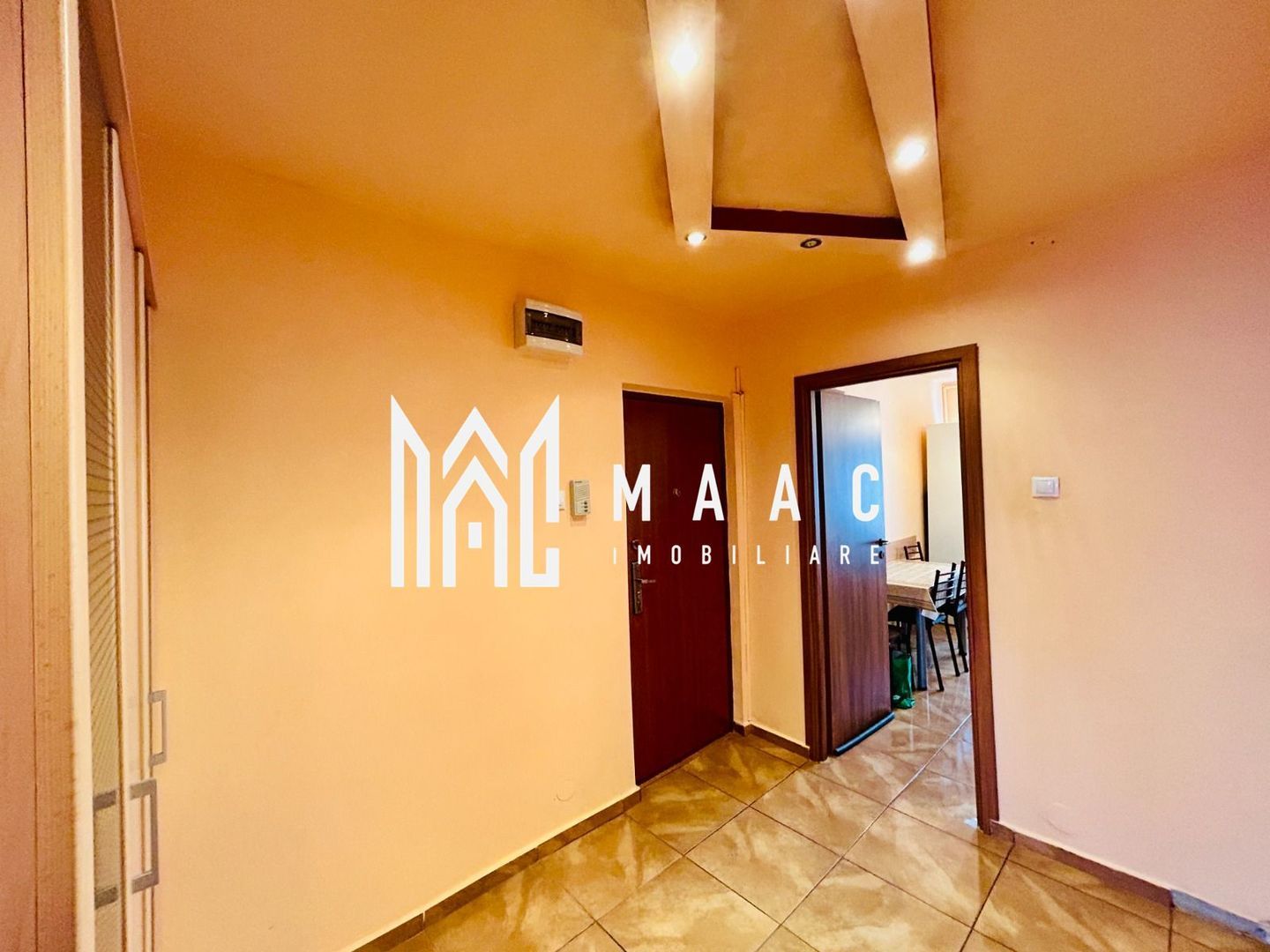 Apartament 3 camere Sibiu | Hipodrom 4 | etaj 2, balcon