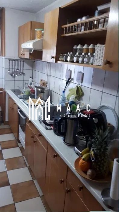 Apartament 4 camere decomandat | Nord, Vâlcea | 84 mp, INTABULAT