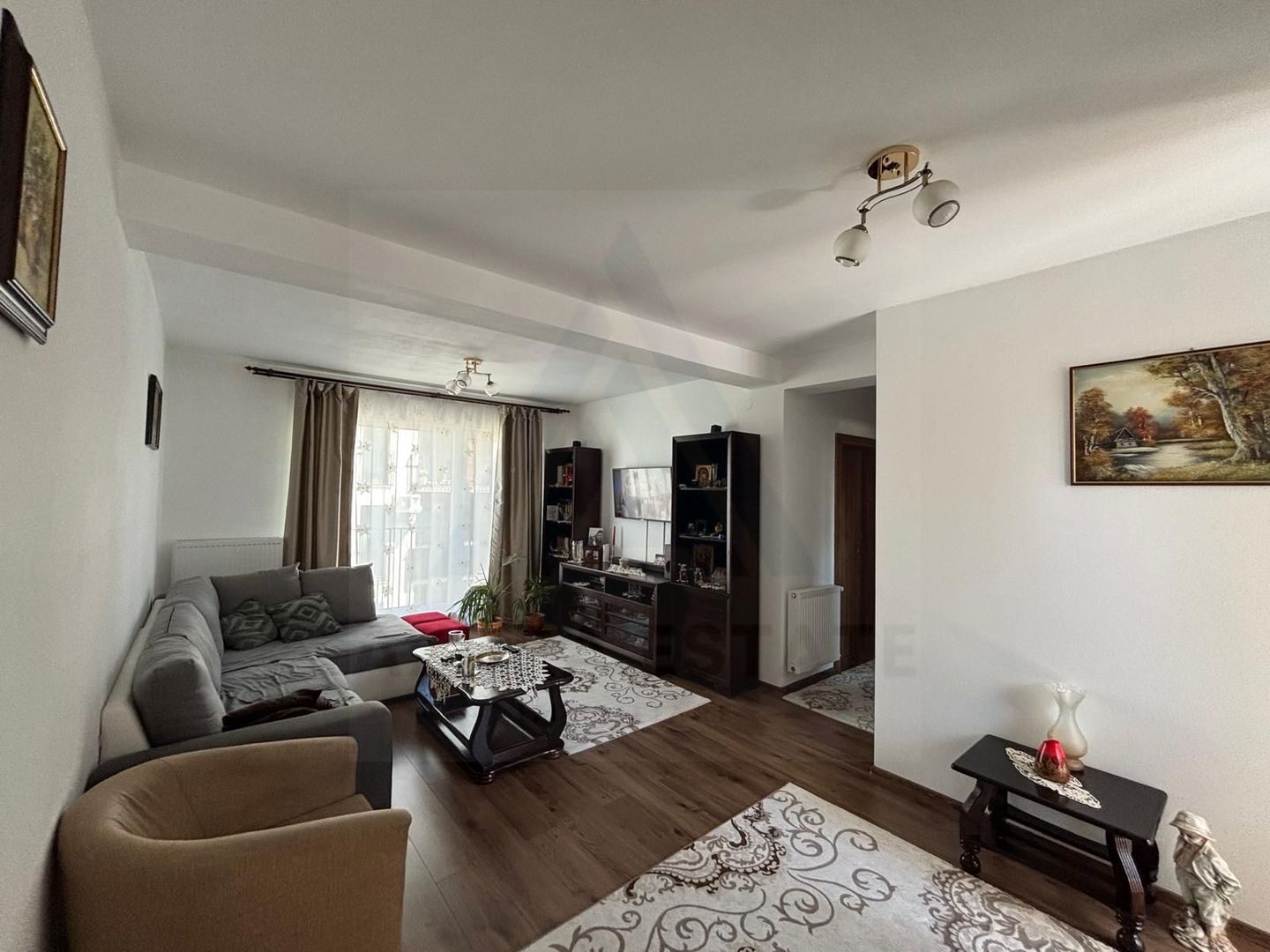 Apartament 3 camere 70 mp utili 2 bai etaj 1 parcare in Arhitectilor Apartament 3 camere 70 mp utili 2 bai etaj 1 parcare in Arhitectilor
