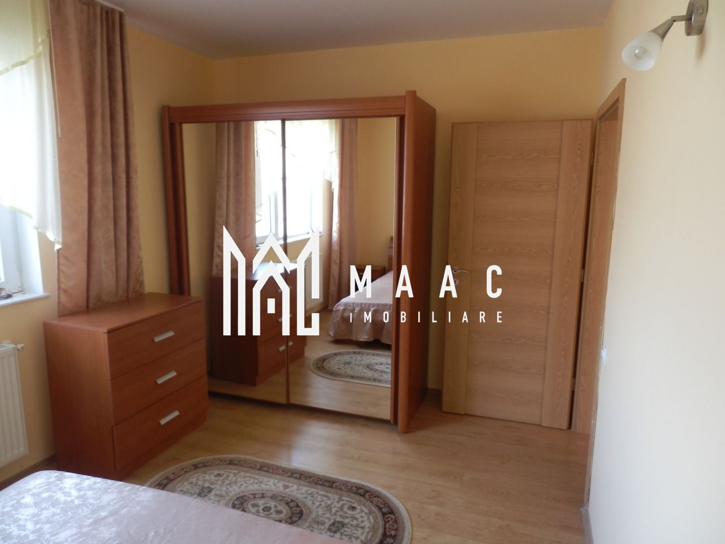 Apartament 3 camere de închiriat | Sub Arini, Sibiu | 105 mp Apartament 3 camere de închiriat | Sub Arini, Sibiu | 105 mp