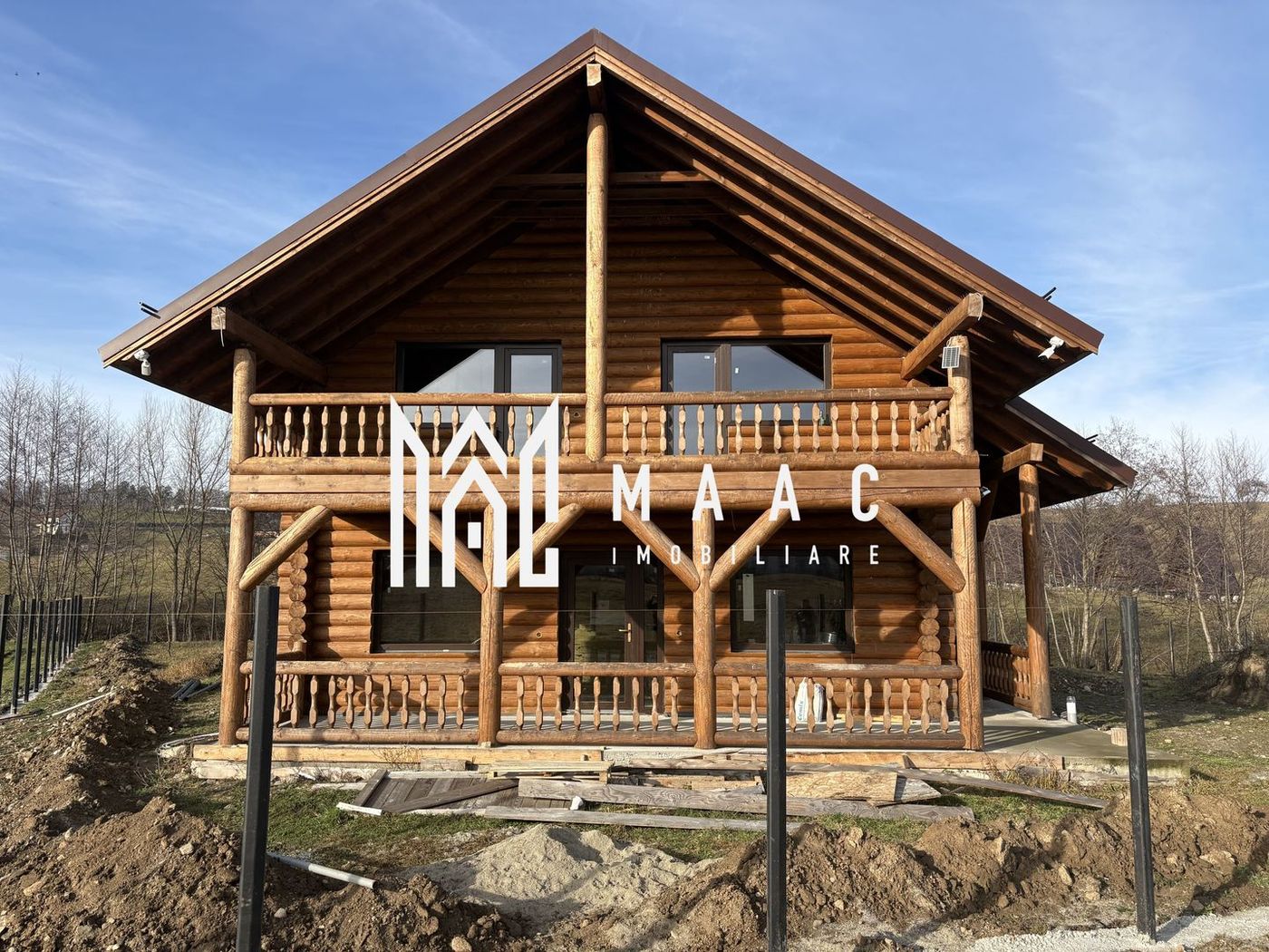 Cabana 5 Camere I 1520 mp teren I Lac de pești I Zona Tocile - Imagine principala Cabana 5 Camere I 1520 mp teren I Lac de pești I Zona Tocile - Imagine principala