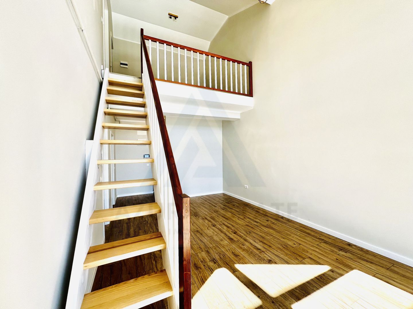 Penthouse premium la cheie 3 camere terasa parcare privata in DaVinci