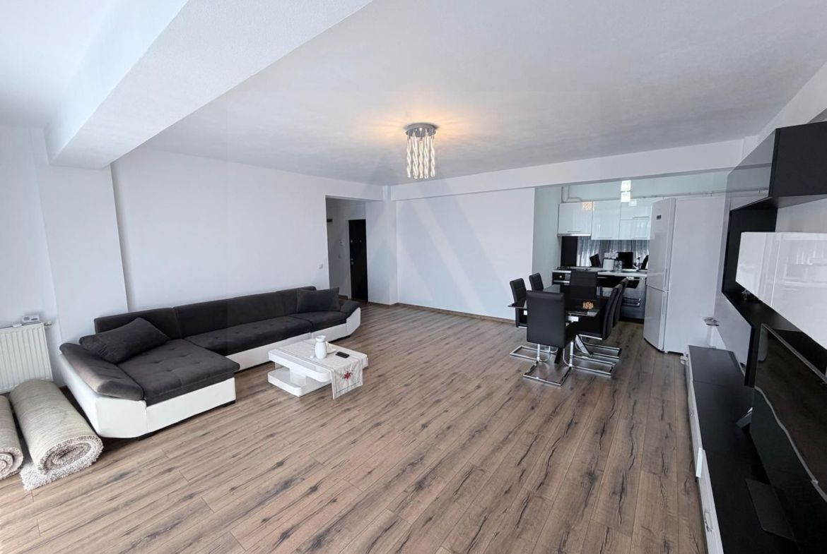 Apartament modern 80 mp  3 camere 2 balcoane  zona Doamna Stanca