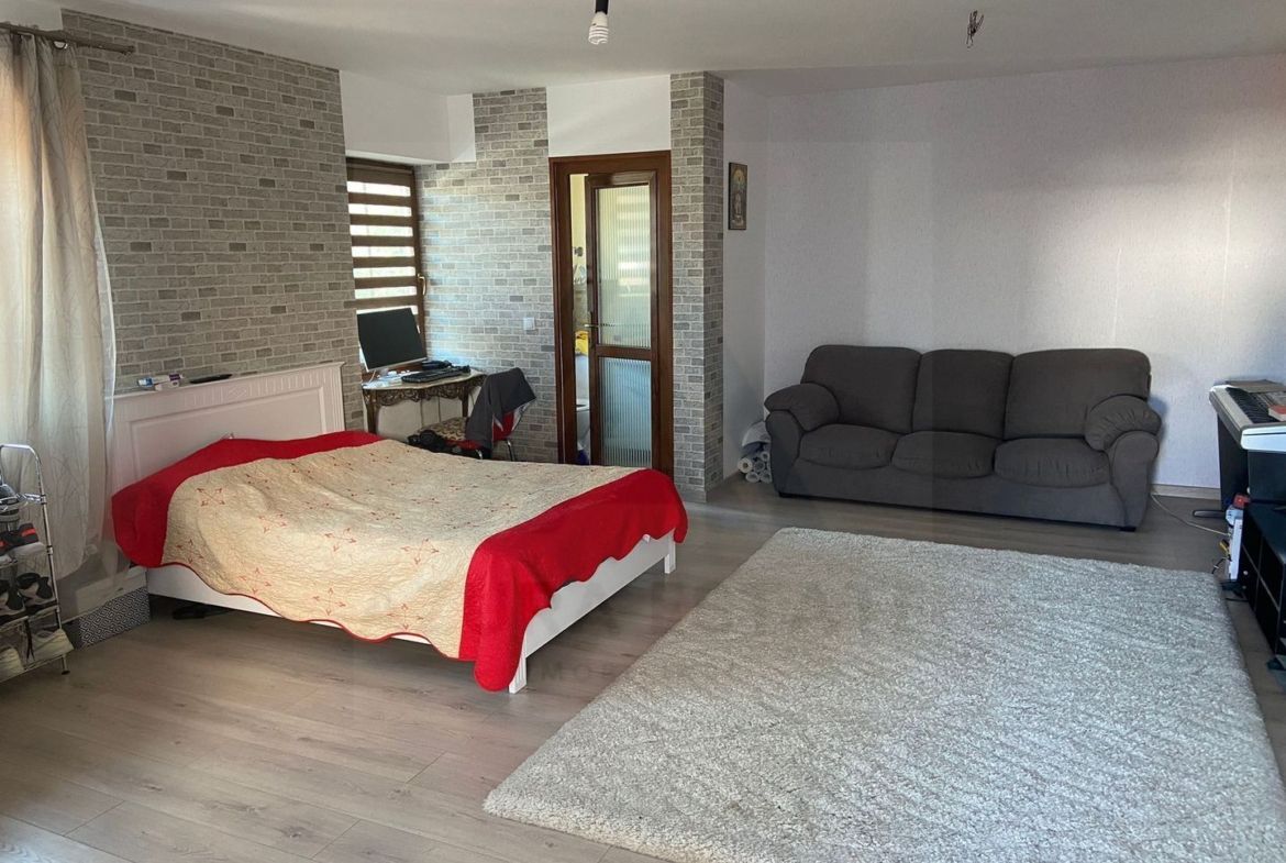 Casa la cheie 5 camere 350 mp curte libera 4 bai P+1+M Arhitectilor - foto 8