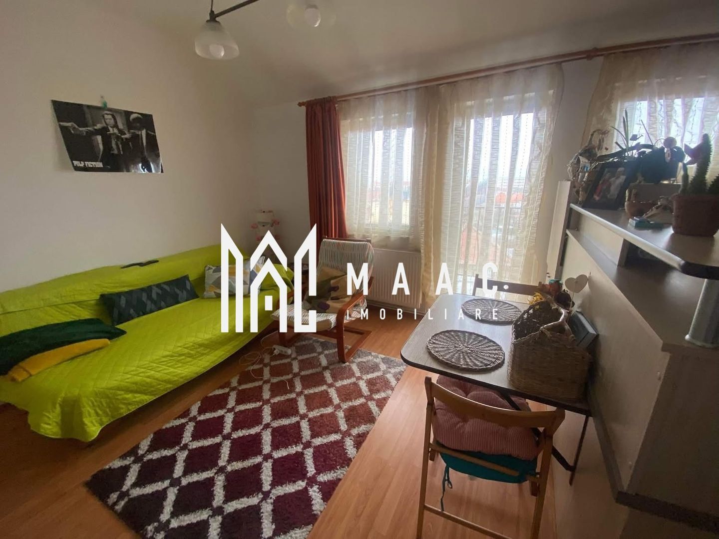 Apartament 3 camere | Cedonia, Sibiu | 50 mp, mansardă, mobilat