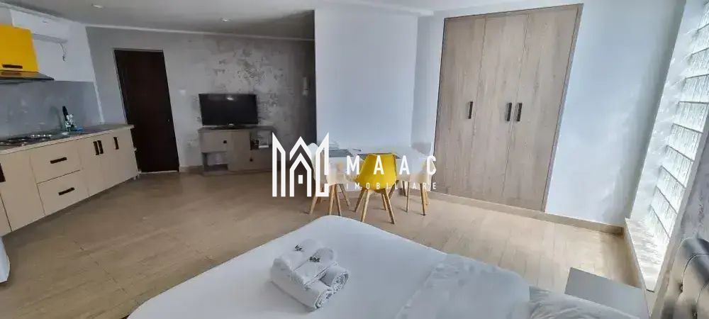 Garsonieră decomandată | Central, Râmnicu Vâlcea | 37 mp, renovată
