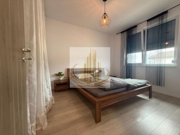 Ap 2 Cam Decomandat | Bloc Nou | 2 Parcari | Dumbravita | Investitie - Imagine principala