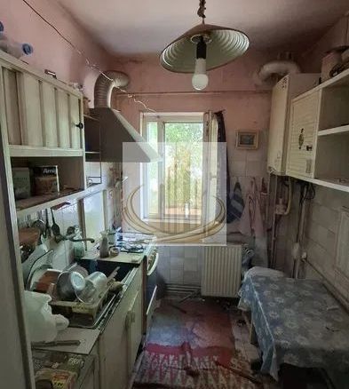 Vând  ap 1 camere et 1 decomandat - foto 2