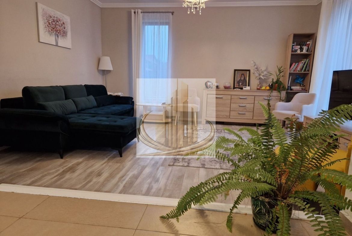 Casă Individuală | 4 Camere | Garaj | Curte Amenajată | Dumbravita - Imagine principala