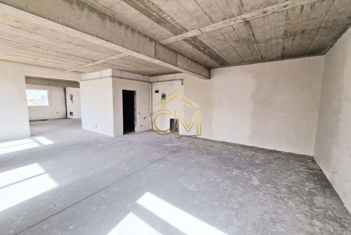 Spatiu Comercial-160MP Construiti-Parter-6 Parcari - foto 5