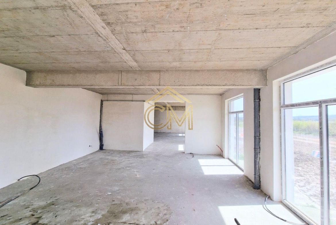 Spatiu Comercial-160MP Construiti-Parter-6 Parcari - foto 6