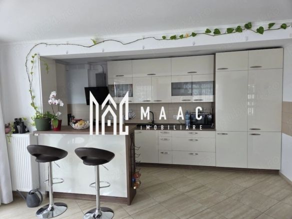 Apartament 3 camere Sibiu | Mihai Viteazul | decomandat, 86 mp - foto 2