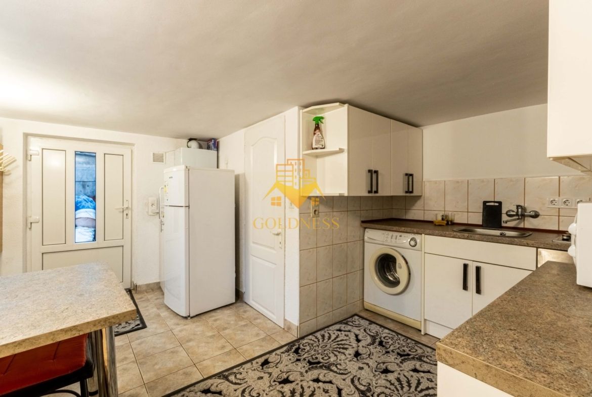 Garsoniera, la casa, parcare, Zorilor Zona UMF, Marinescu, Piezisa - foto 6