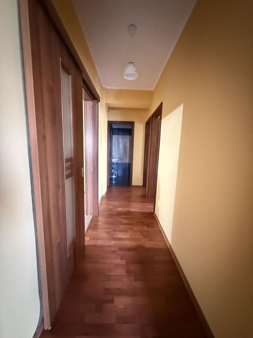 Apartament 3 camere, Piata Energiei - foto 2