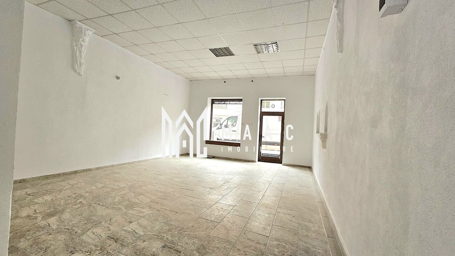 Spatiu Comercial I 58mpu I Vitrina I Vad Pietonal I Central - foto 2 Spatiu Comercial I 58mpu I Vitrina I Vad Pietonal I Central - foto 2