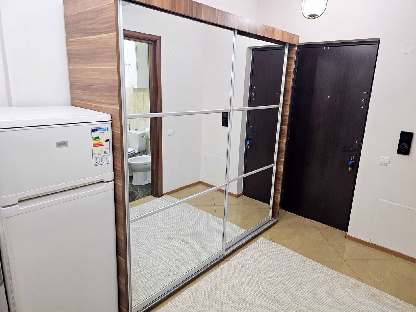 De inchiriat o camera Italian Residence, etaj 9/12, 420 euro - foto 7