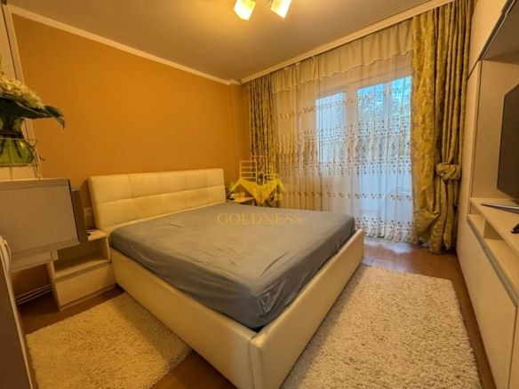 4 camere, 2 locuri de parcare, Intre Lacuri, Aurel Vlaicu, Nirajului - foto 3