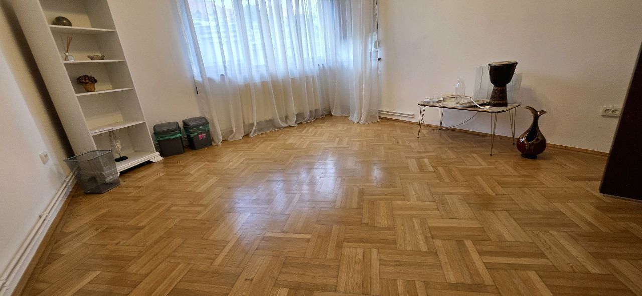 Dacia apartament 4 camere nemobilate de inchiriat - Imagine principala