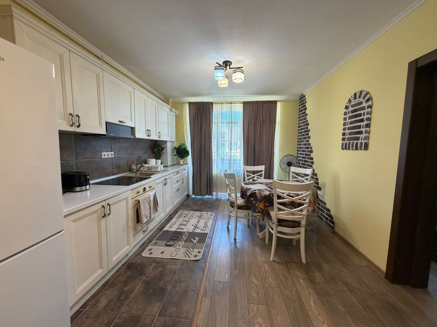 Apartament 3 camere 58 mp utili renovat recent etaj 1 in Arhitectilor - foto 3