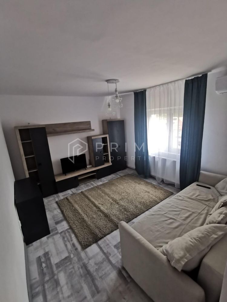 Apartament cu 1 cameră, renovat complet - Imagine principala