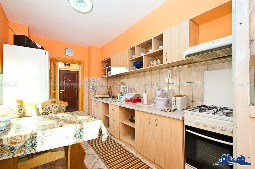 De inchiriat apartament cu 2 camere, Piata Centrala, 370 euro - foto 2