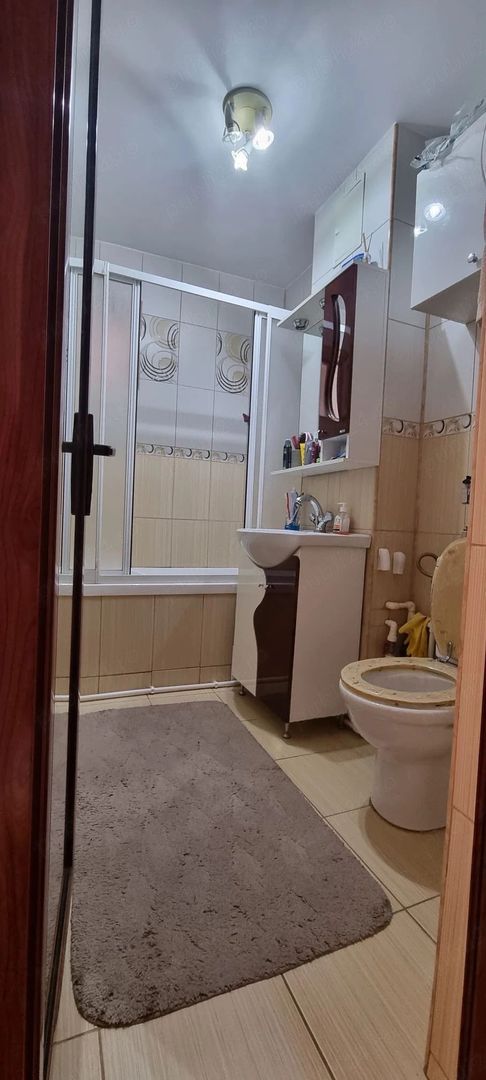 De inchiriat apartament  2 camere, Micro 20, zona 2 Cocosi, et. 6, 1900 lei - foto 4