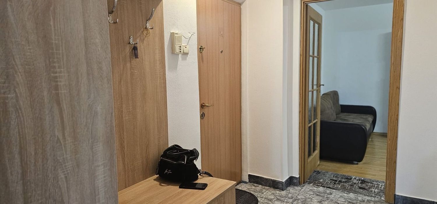 De inchiriat apartament cu 2 camere, etaj 4/4 Piata Centrala, 360 euro - foto 6
