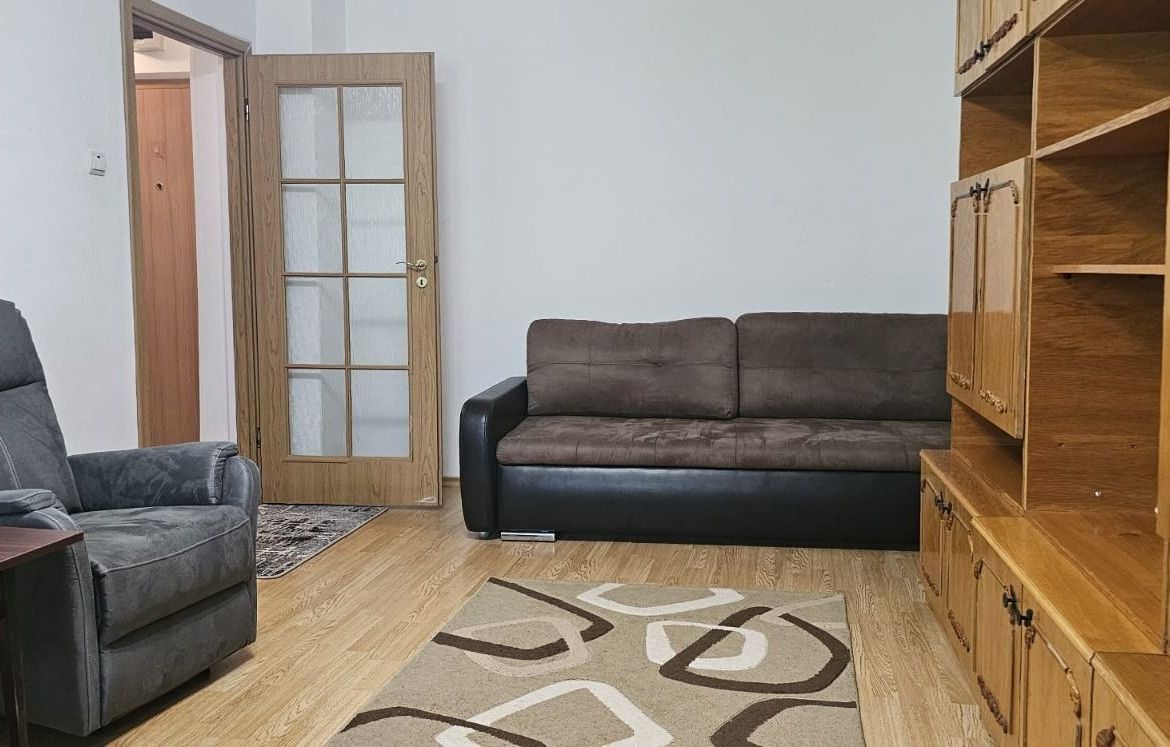 De inchiriat apartament cu 2 camere, etaj 4/4 Piata Centrala, 360 euro - foto 7