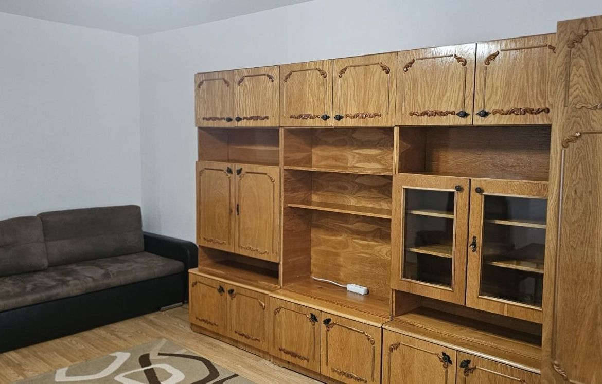 De inchiriat apartament cu 2 camere, etaj 4/4 Piata Centrala, 360 euro - foto 8