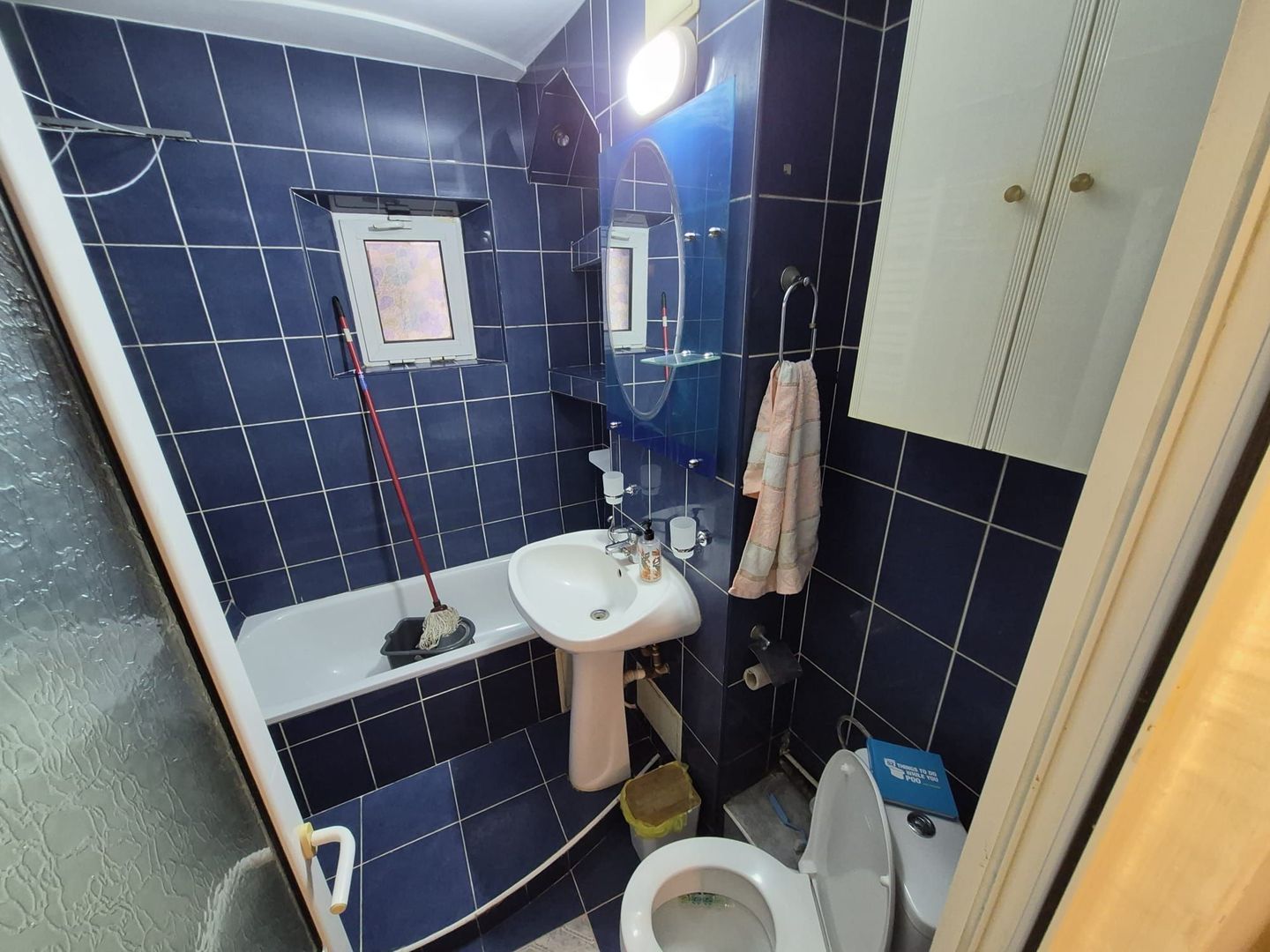 De inchiriat apartament cu 3 camere, etaj 3, Micro 16, 450 euro - foto 5