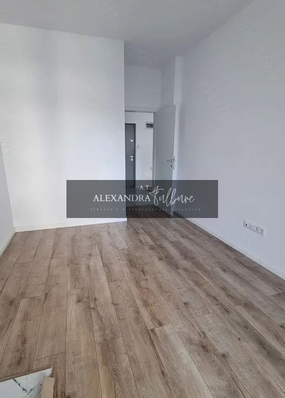Apartament de vanzare 2 camere, etaj intermediar, terasa, garaj - foto 2
