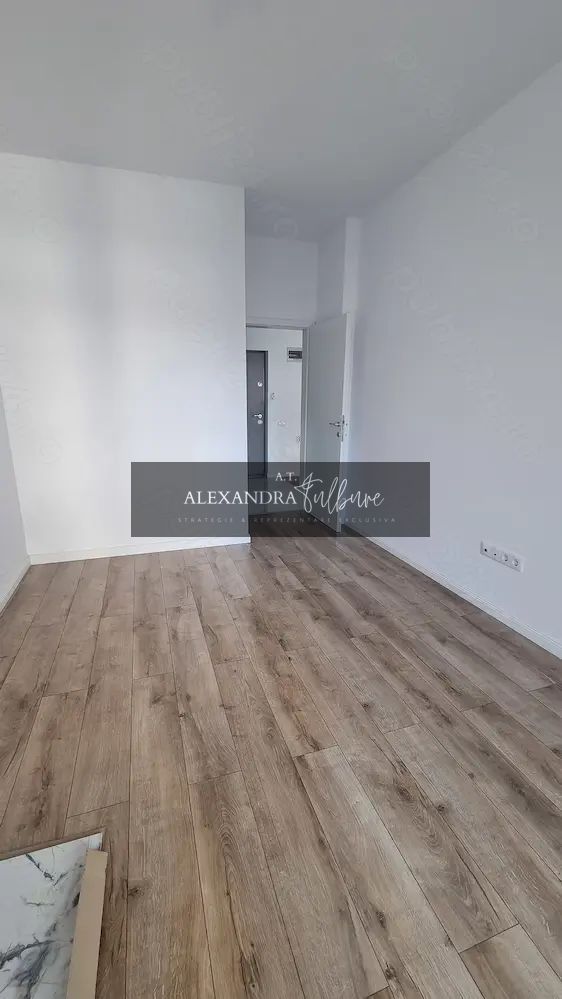 Apartament de vanzare 2 camere, etaj intermediar, terasa, garaj - foto 2