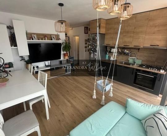 Apartament de vanzare 3 camere, 66 mp, 2 bai, balcon, 2 parcari - Imagine principala