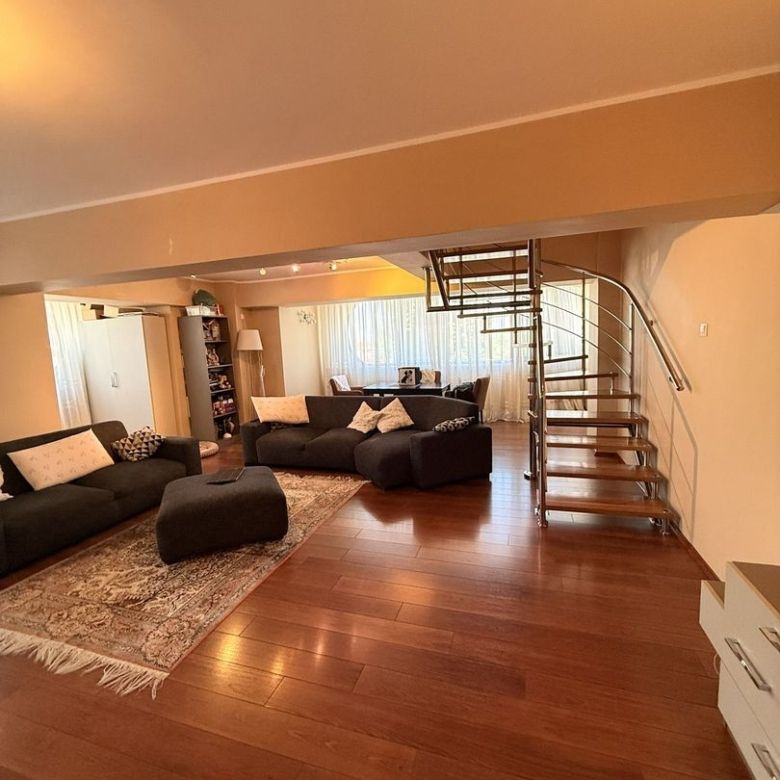 Apartament 4 camere, Strada Domnească - Imagine principala