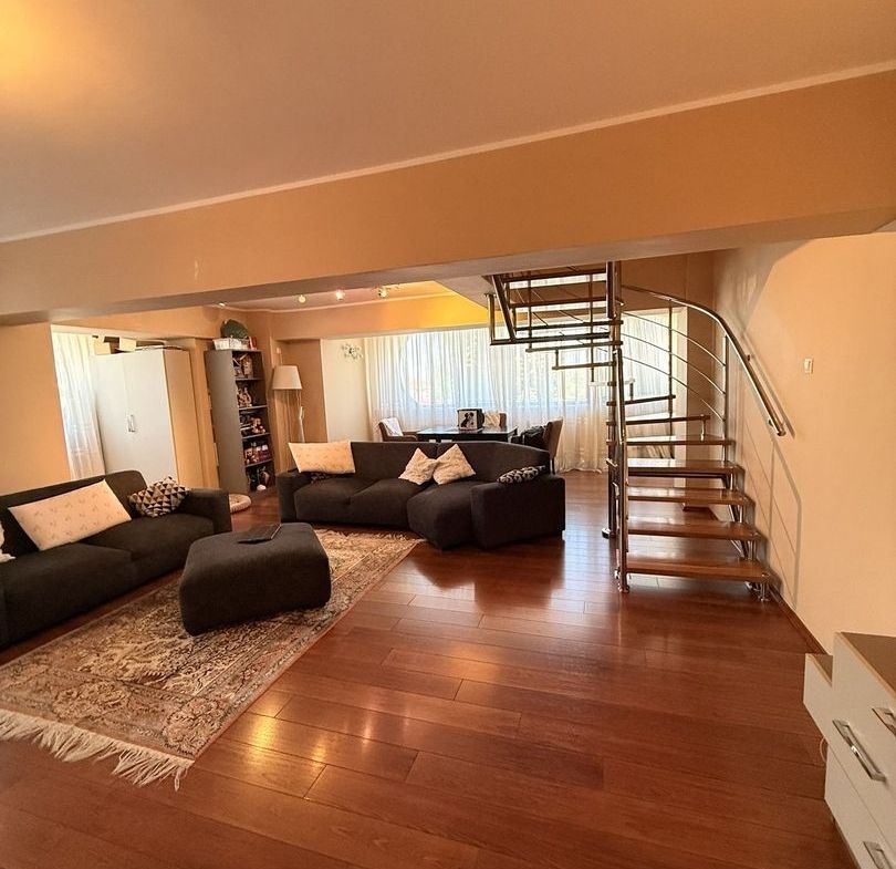 Apartament 4 camere, Strada Domnească - Imagine principala