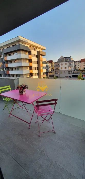 3 Camere Open Space, Parcare Subterana, Europa Complex Luminia - foto 7