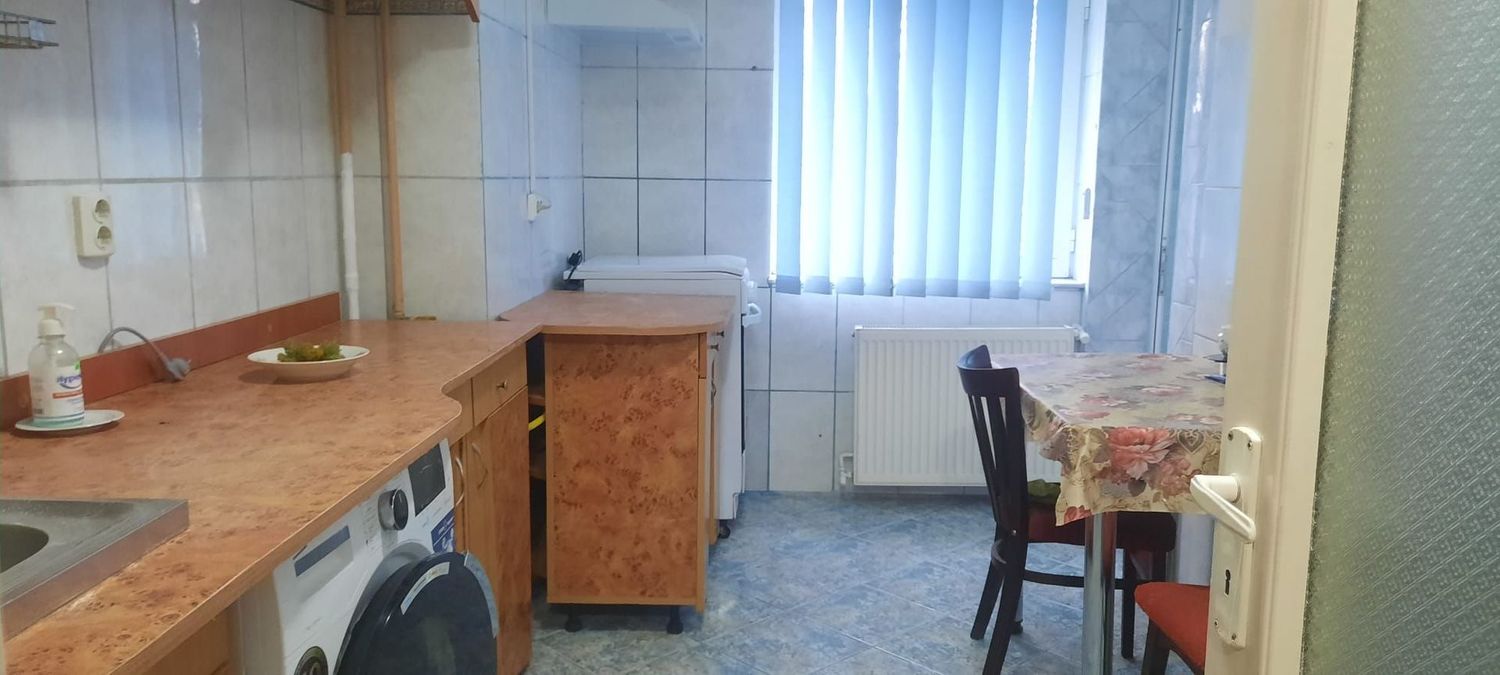 De inchiriat apartament cu 2 camere, Tiglina 2, et. 1, 350 euro - foto 2