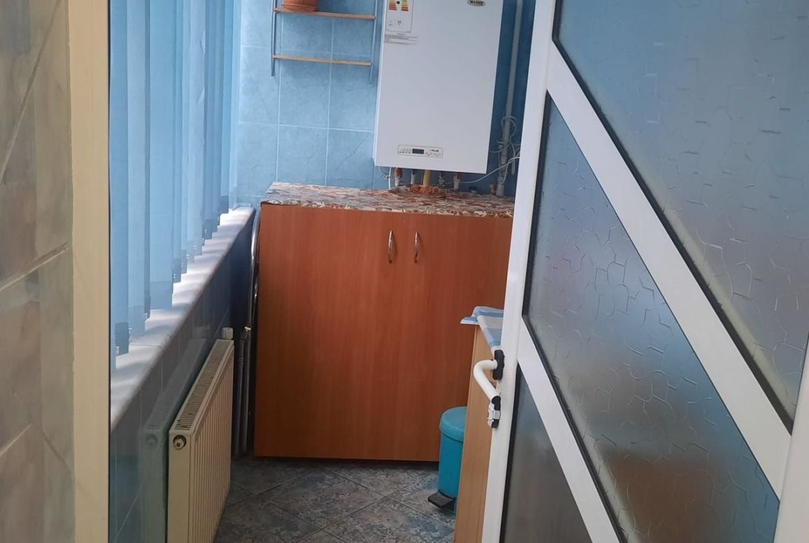 De inchiriat apartament cu 2 camere, Tiglina 2, et. 1, 350 euro - foto 3